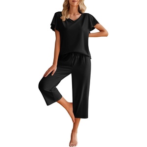 image:imageEkouaer Womens Cotton Pajamas Sets Short Sleeve Tops and Capri Pants Sleepwear Loungewear with PocketsBlack