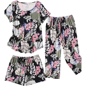 image:imageEkouaer 3 PCS Capri Pajamas for Women Set Short Sleeve Pajama Sets Floral Pj Sets Soft Sleepwear with PocketsBlack Leaves