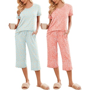 image:imageEkouaer 2 Pack Womens Pajamas Set Short Sleeve Sleepwear Capri Pants Pjs Soft Loungewear with PocketsLeopardDaisies