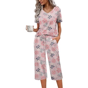 image:imageEkouaer Womens Pajama Sets Soft Cotton Pj Short Sleeve Top with Capri Pants Sleepwear 2 Piece Print LoungewearSXXLGrey Flower
