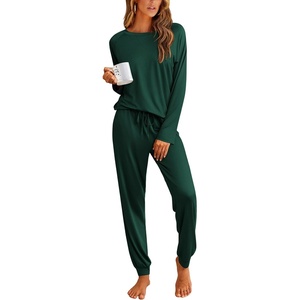 image:imageEkouaer Pajamas Womens Long Sleeve Pj Set 2 Piece Loungewear Soft Comfy Sleepwear with Jogger Pants SXXLGreen