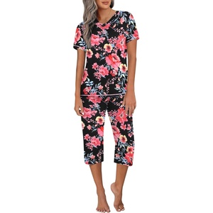 image:imageEkouaer Womens Sleepwear Capri Pajama Sets Short Sleeve TwoPiece Pjs V Neck Tops amp Capri Pants with Pockets S3XLBlack Red Flowers