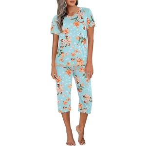 image:imageEkouaer Womens Sleepwear Capri Pajama Sets Short Sleeve TwoPiece Pjs V Neck Tops amp Capri Pants with Pockets S3XLGreen Little Flowers