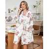 image:imageEkouaer Women Plus Size Robe Knee Length Lightweight Bathrobe Short Kimono Robes with Pockets Maternity Robe  V Neck Knee Length Lightweight Soft Comfy Ladies Sleepwear Maternity Robes 1X5XWhite Floral