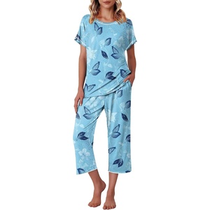image:imageEkouaer Womens Capri Pajama Sets Print Short Sleeve Sleepwear Top and PantsBlue Tengman Flower